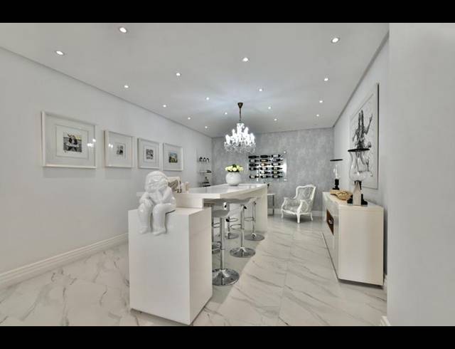 6 BEDROOM HOUSE FOR SALE IN MORNINGSIDE